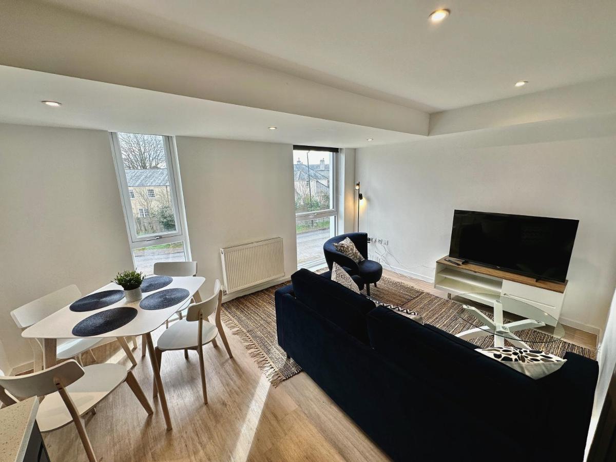 Serviced Apartments Nailsea Exterior photo