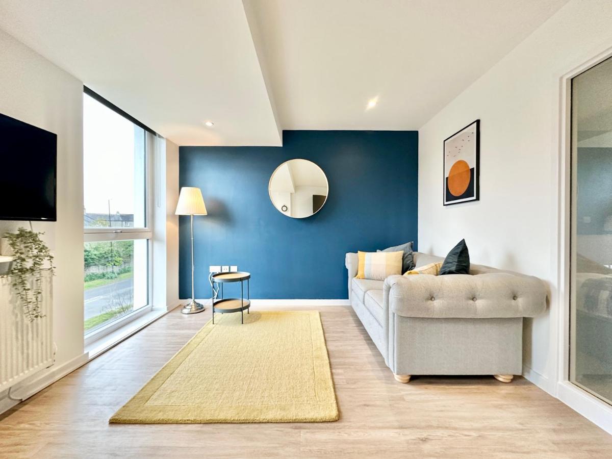 Serviced Apartments Nailsea Exterior photo